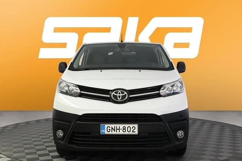 Käytetty Toyota Proace 177 HP (130 kW) 2019 Tila-auto