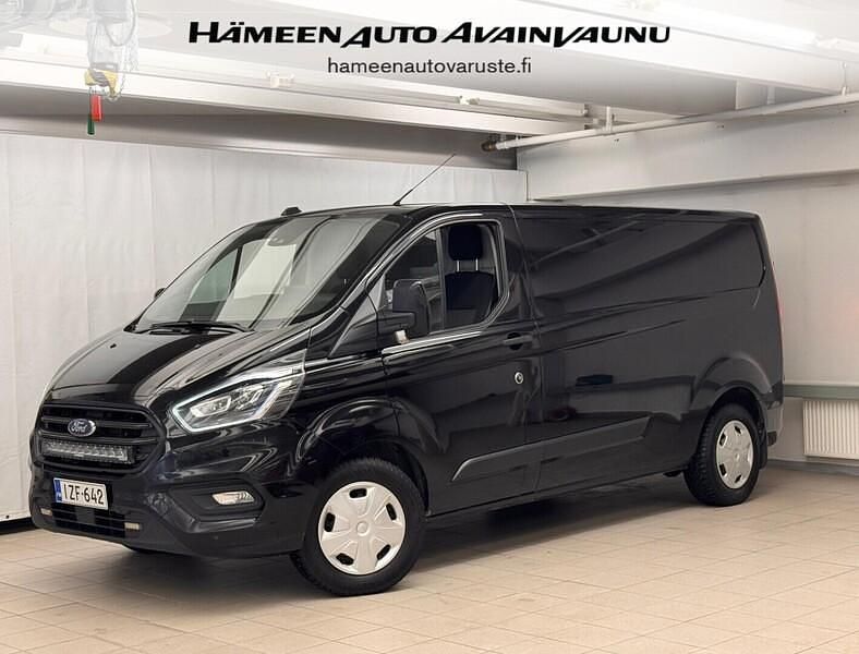 Käytetty Ford Transit Custom Trend 131 HP (96 kW) 2021 Musta Van