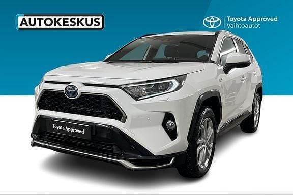 Valkoinen Käytetty 2021 Toyota RAV4 Active Katumaasturi | 38 900 € (Perustarjous) - Kuva 1/4