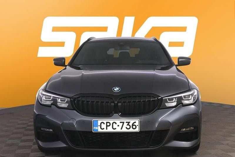 Käytetty BMW 320e Comfort Edition 204 HP (150 kW) 2022 Farmari