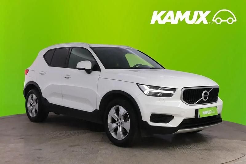 Valkoinen Käytetty 2019 Volvo XC40 Momentum Katumaasturi | 23 870 € (Kallis) - Kuva 1/4