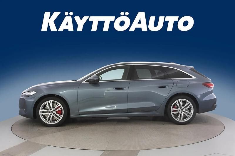 Uusi Audi A5 Advanced 299 HP (219 kW) 2025 Horizonsininen met. Coupe - kaksiovinen