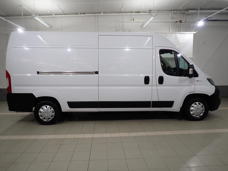 Käytetty Fiat Ducato 158 HP (116 kW) 2005 Punainen Van
