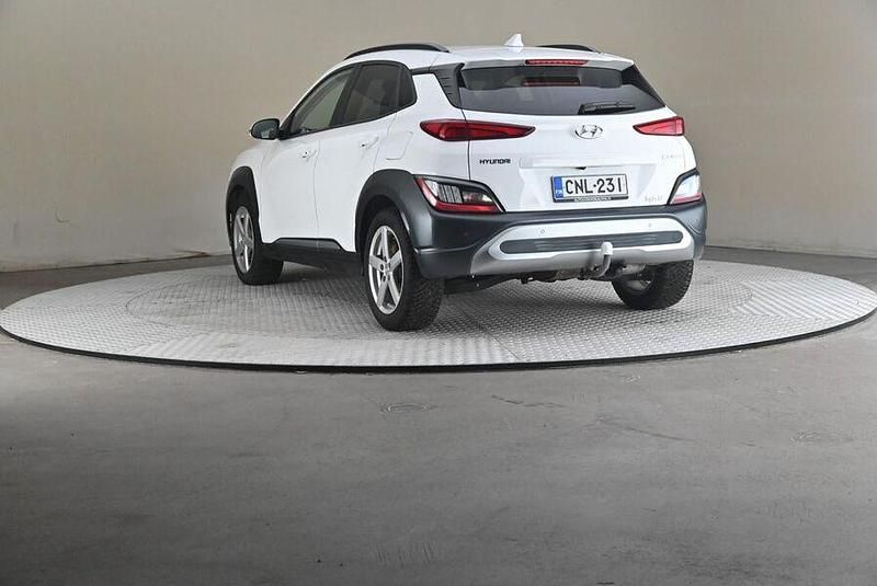 Käytetty Hyundai Kona 141 HP (103 kW) 2022 Katumaasturi