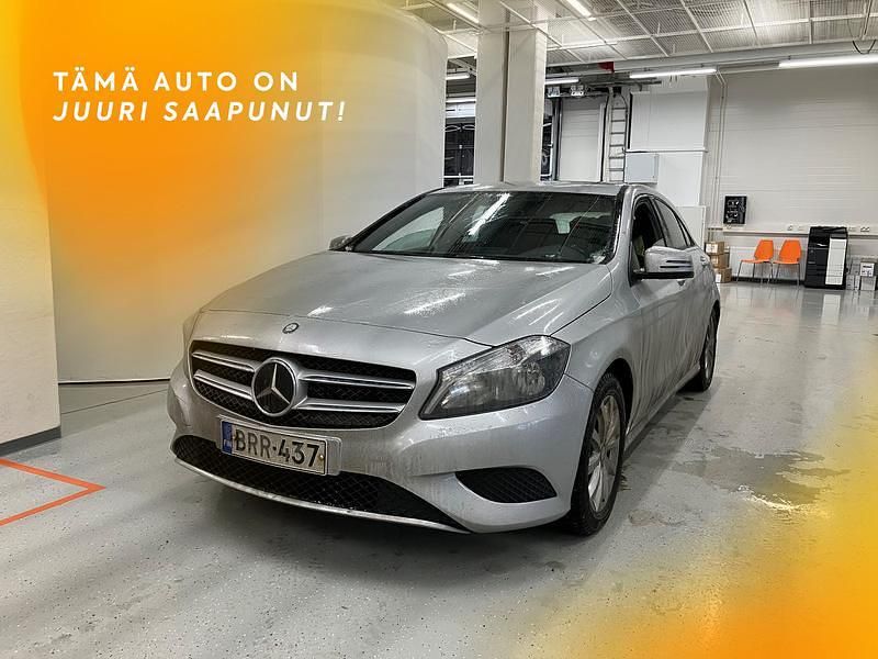Käytetty 2014 Mercedes A180 Viistoperä | 11 290 € (Perustarjous) - Kuva 1/4