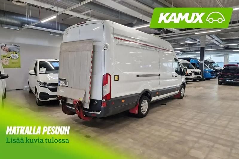 Käytetty Ford Transit Trend 125 HP (91 kW) 2014 Valkoinen Van