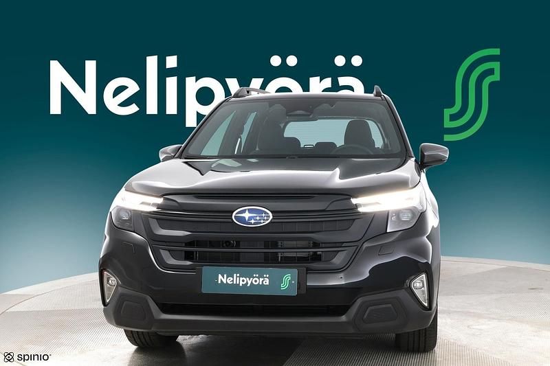 Uusi Subaru Forester 2025 Katumaasturi