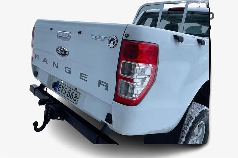 Käytetty Ford Ranger XLT 150 HP (110 kW) 2012 Nouto