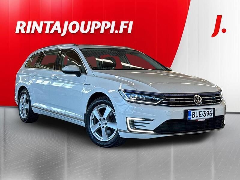 Käytetty VW Passat GTE 218 HP (160 kW) 2017 Valkoinen Farmari