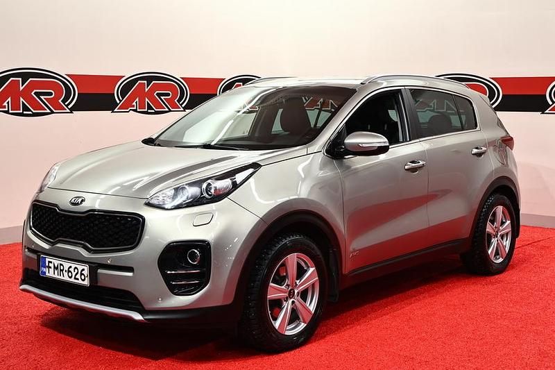 Käytetty Kia Sportage EX 136 HP (100 kW) 2017 Hopea Katumaasturi