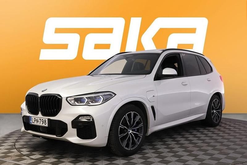 Käytetty BMW X5 M Sport 394 HP (289 kW) 2020 Katumaasturi