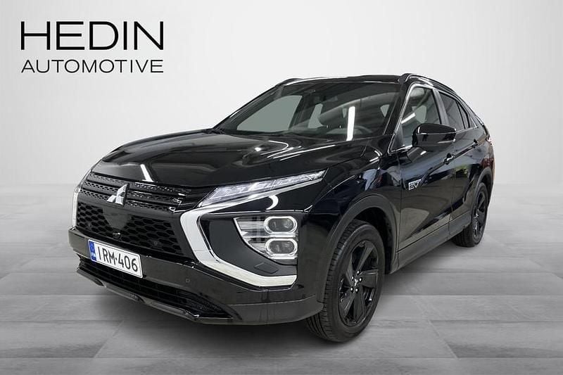 Musta Käytetty 2025 Mitsubishi Eclipse Cross Edition Katumaasturi | 35 900 € (Kallis) - Kuva 1/3