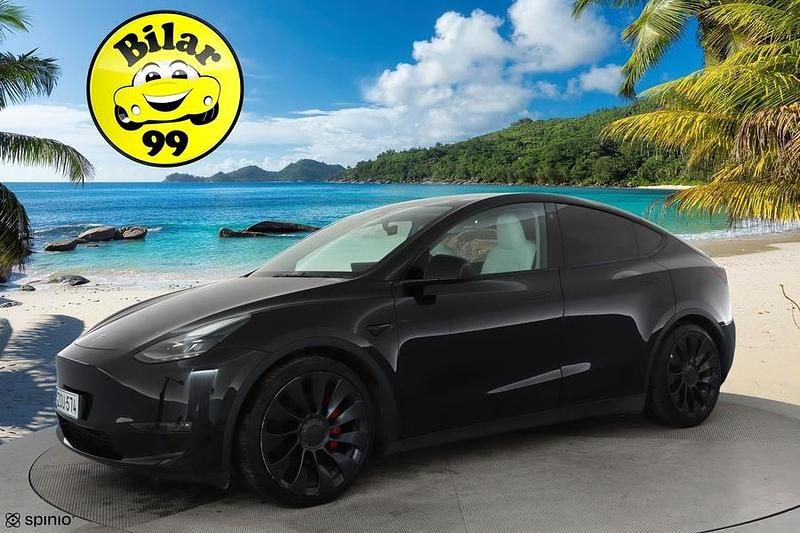 Käytetty Tesla Model Y Performance 336 kW (457 HP) 2023 Katumaasturi