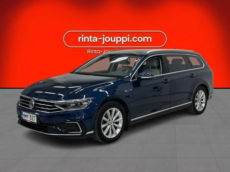 Sininen Käytetty 2020 VW Passat GTE Farmari | 16 790 € (Perustarjous) - Kuva 1/4