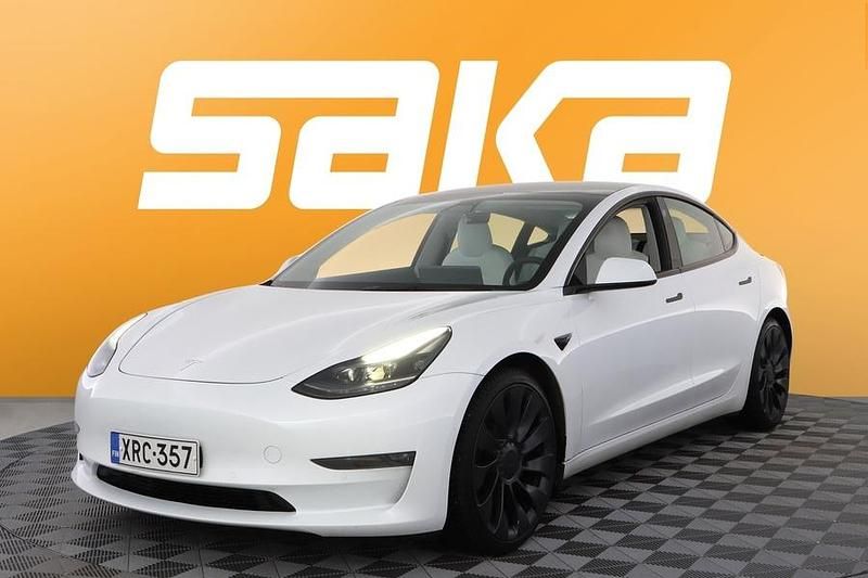 Käytetty Tesla Model 3 Performance 339 kW (462 HP) 2021 Sedan