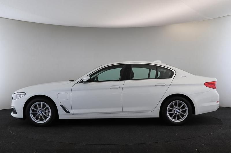 Käytetty BMW 530e 252 HP (185 kW) 2019 Valkoinen Sedan