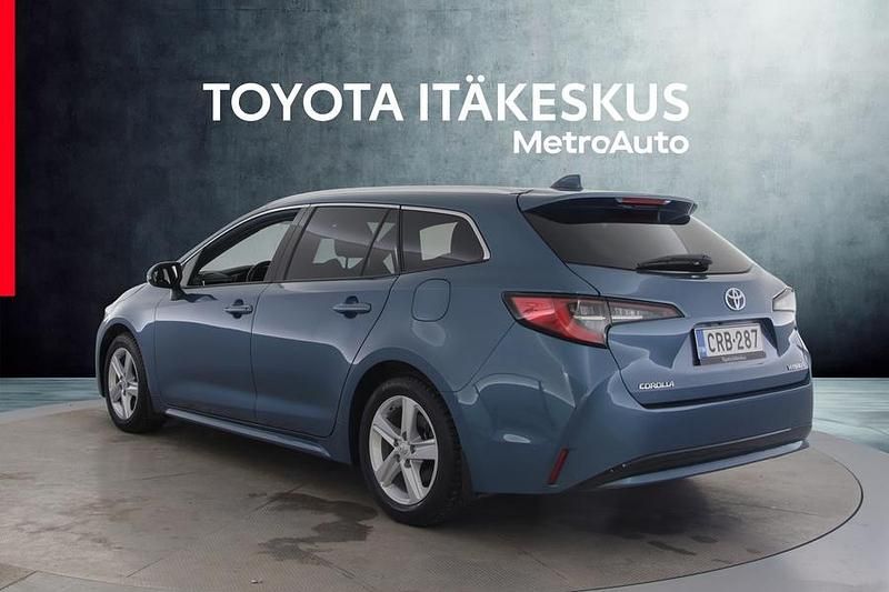 Käytetty Toyota Corolla Edition 122 HP (89 kW) 2022 Sininen Farmari