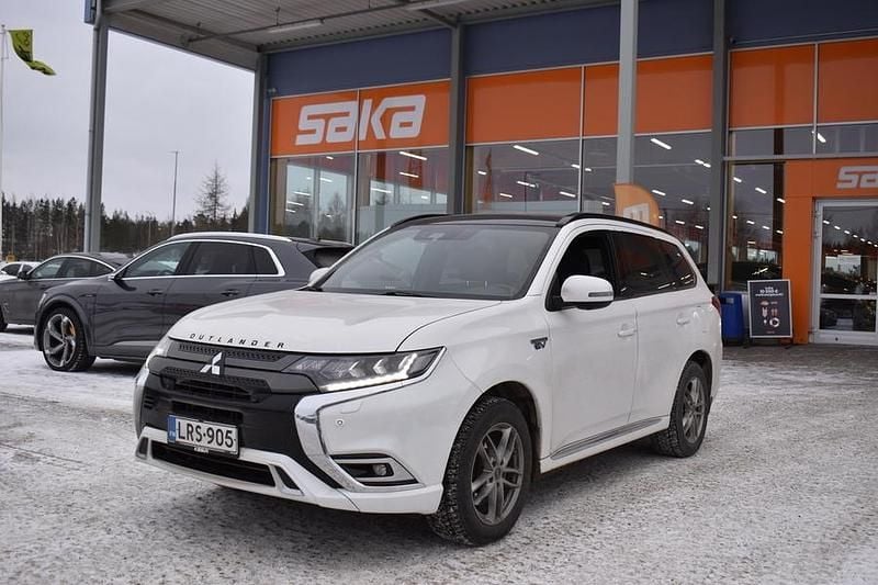 Käytetty Mitsubishi Outlander P-HEV 135 HP (99 kW) 2019 Farmari