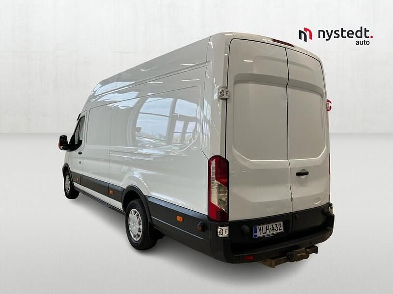 Käytetty Ford Transit Trend 170 HP (125 kW) 2019 Valkoinen Van