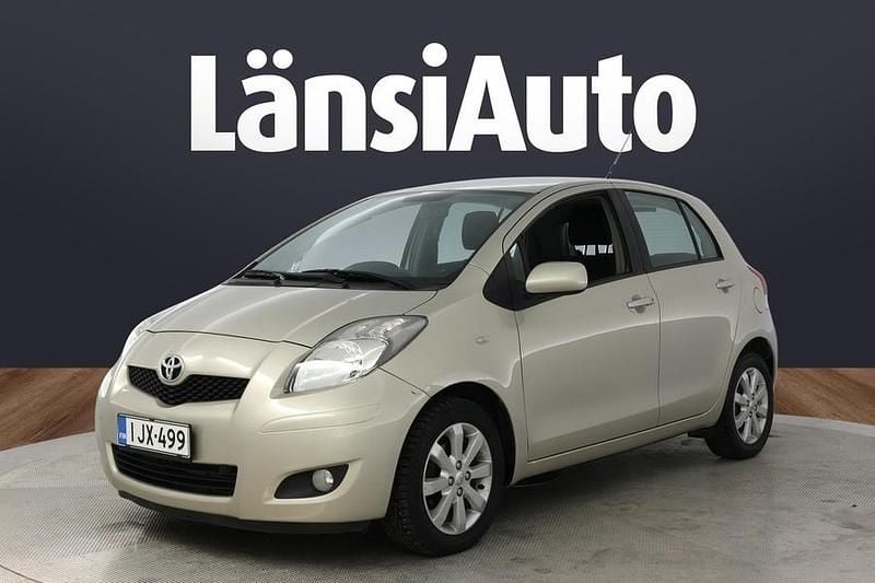 Hopea Käytetty 2011 Toyota Yaris Edition Viistoperä | 7 990 € (Hyvä tarjous) - Kuva 1/1