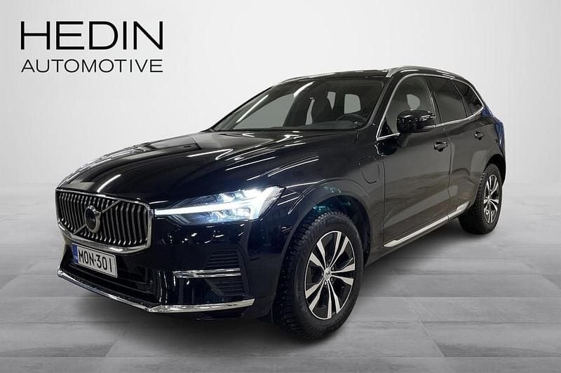 Musta Käytetty 2022 Volvo XC60 Performance Katumaasturi | 44 880 € (Perustarjous) - Kuva 1/3