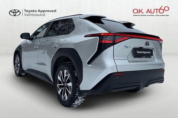 Käytetty Toyota bZ4X Edition 252 kW (343 HP) 2024 Sininen Katumaasturi