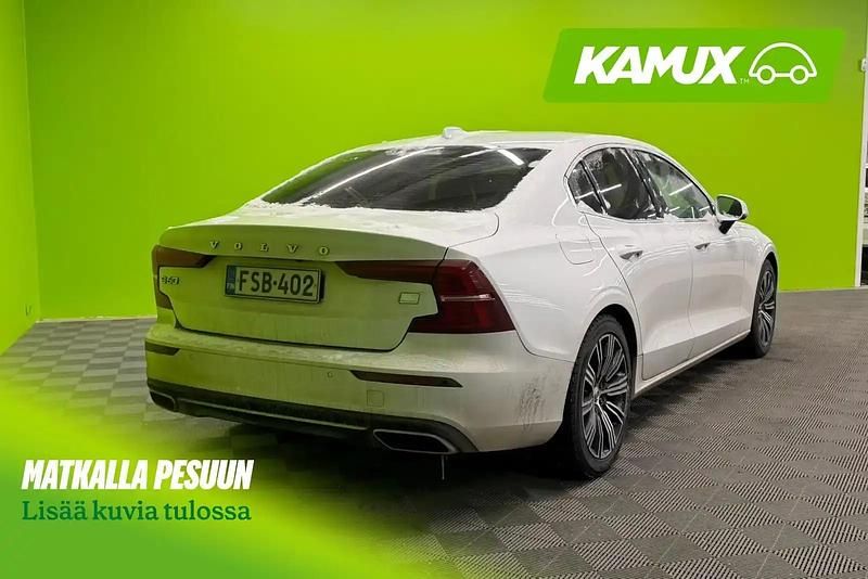 Käytetty Volvo S60 Business Edition 392 HP (288 kW) 2022 Valkoinen Sedan