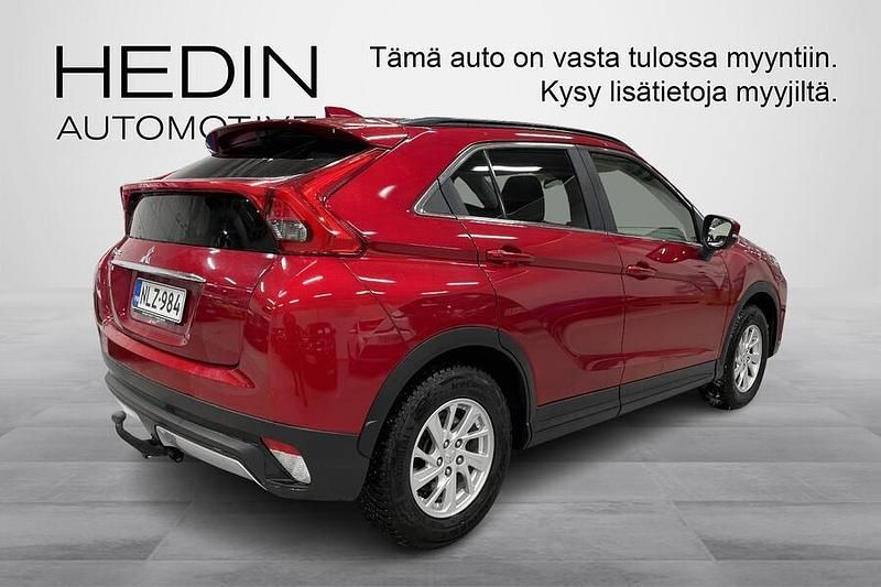 Käytetty Mitsubishi Eclipse Cross Active 163 HP (119 kW) 2021 Punainen Katumaasturi