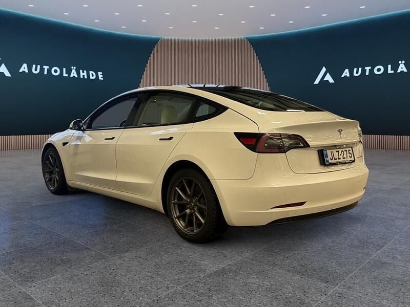 Käytetty Tesla Model 3 Long Range AWD 366 kW (498 HP) 2021 Sedan