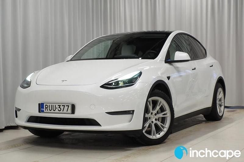 Käytetty 2021 Tesla Model Y Katumaasturi | 30 690 € (Perustarjous) - Kuva 1/4