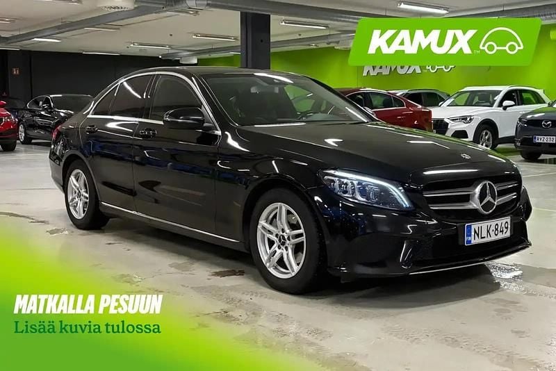 Musta Käytetty 2019 Mercedes A180 Business Sedan | 23 390 € (Perustarjous) - Kuva 1/4