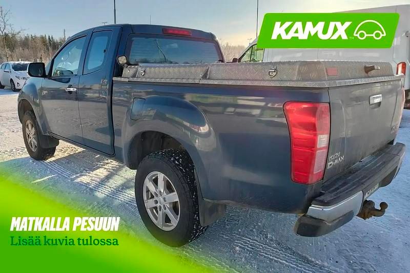 Käytetty Isuzu D-Max 163 HP (119 kW) 2014 Sininen Nouto