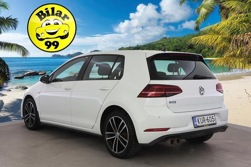Käytetty VW Golf VII GTE 204 HP (150 kW) 2020 Viistoperä
