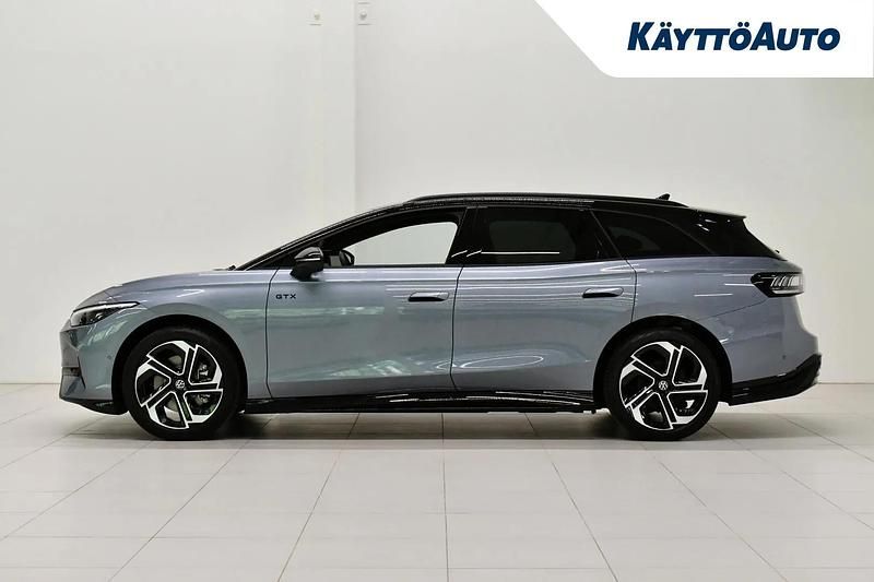 Uusi VW ID.7 GTX 250 kW (340 HP) 2025 Stonewashed blue met Farmari