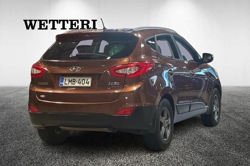 Käytetty Hyundai ix35 Comfort 135 HP (99 kW) 2014 Ruskea Katumaasturi