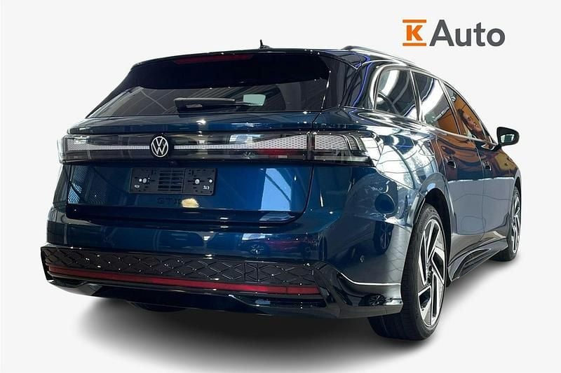 Uusi VW ID.7 GTX 246 kW (335 HP) 2026 Met. sininen Farmari