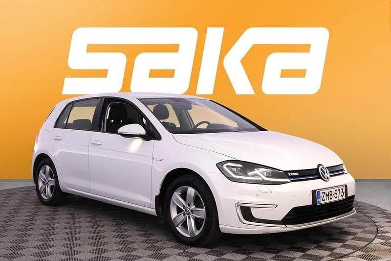 Käytetty VW e-Golf 100 kW (136 HP) 2018 Viistoperä
