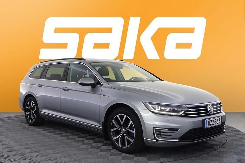 Käytetty 2018 VW Passat GTE Farmari | 16 900 € (Hyvä tarjous) - Kuva 1/3