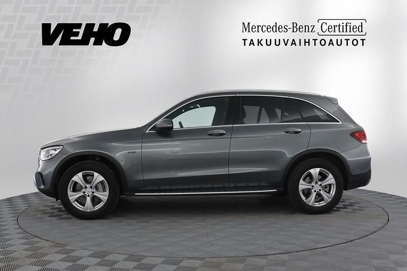Käytetty Mercedes GLC300e Business 211 HP (155 kW) 2020 Harmaa Katumaasturi