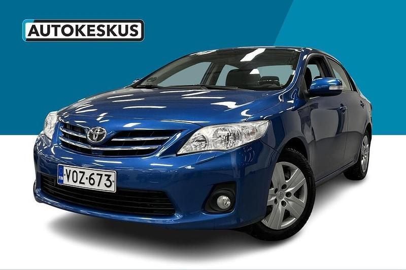 Sininen Käytetty 2013 Toyota Corolla Sol Sedan | 12 490 € (Hyvä tarjous) - Kuva 1/4