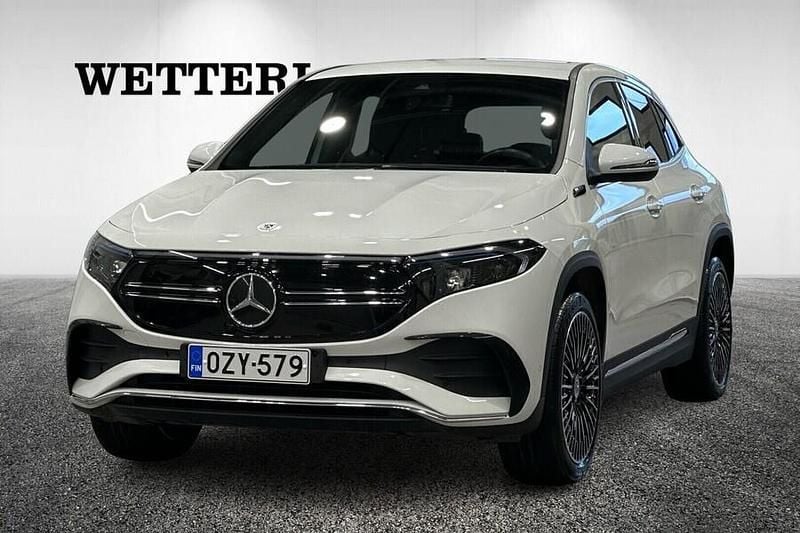 Käytetty Mercedes EQA300 Business 167 kW (228 HP) 2022 Valkoinen Katumaasturi