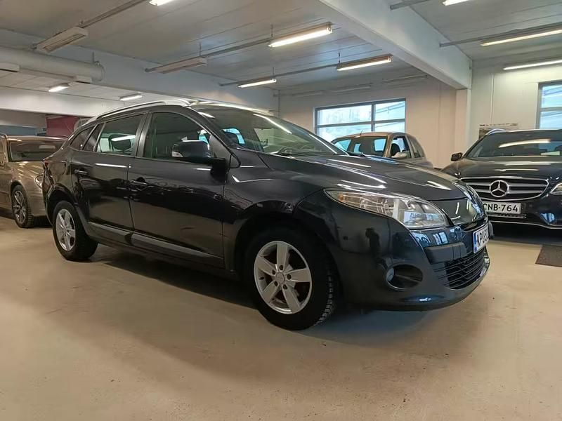 Käytetty Renault Mégane III 2012 Farmari