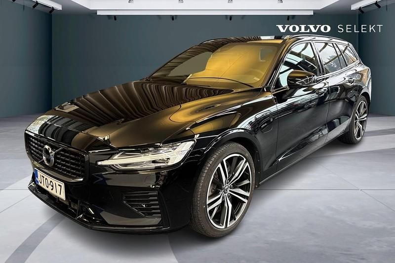 Musta Käytetty 2022 Volvo V60 R-Design Farmari | 42 900 € (Kallis) - Kuva 1/4