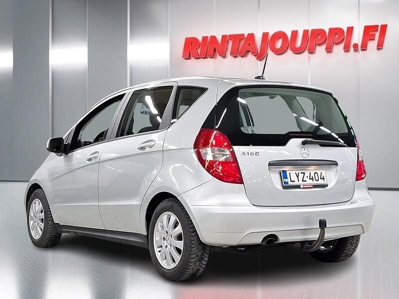 Käytetty Mercedes A160 Business 95 HP (69 kW) 2010 Tila-auto