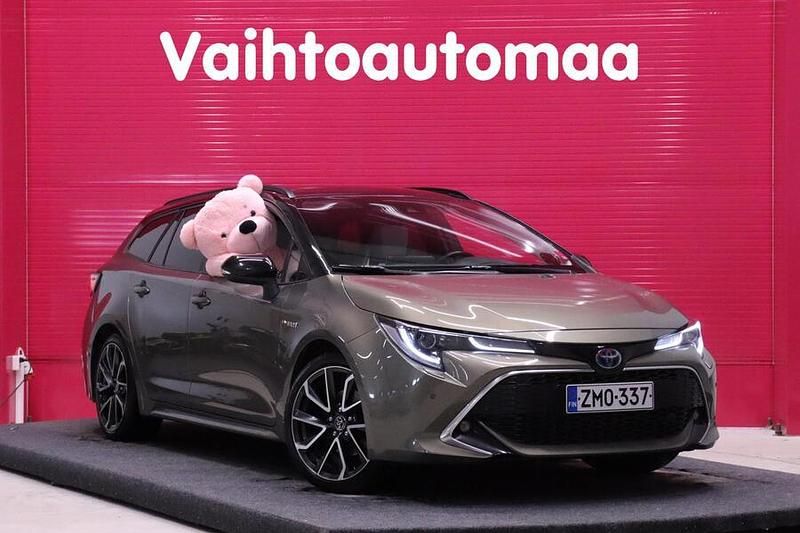 Käytetty Toyota Corolla Business Edition 184 HP (135 kW) 2019 Farmari