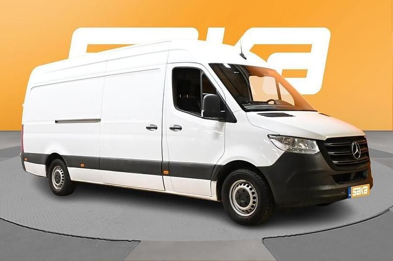 Käytetty Mercedes Sprinter 163 HP (119 kW) 2019 Van