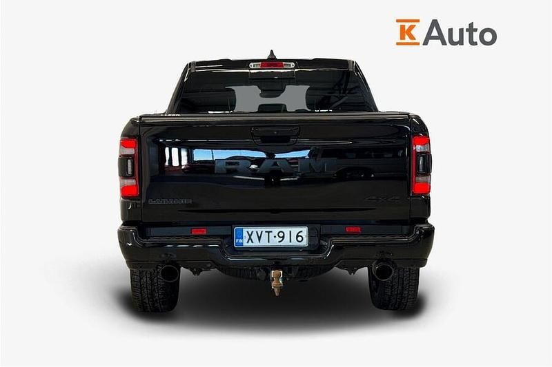 Käytetty Dodge Ram 401 HP (294 kW) 2019 Nouto