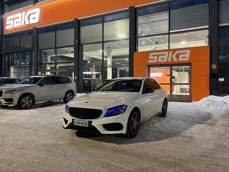 Käytetty Mercedes A200 Business 184 HP (135 kW) 2014 Sedan