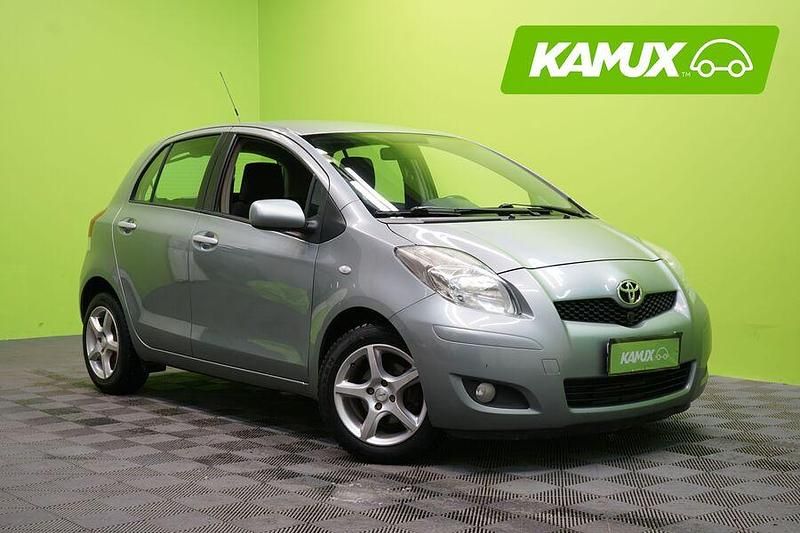 Käytetty 2011 Toyota Yaris Edition Viistoperä | 6 599 € (Perustarjous) - Kuva 1/3
