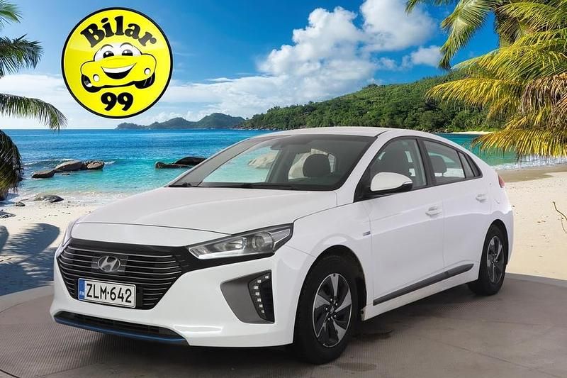 Käytetty Hyundai Ioniq Comfort 105 HP (77 kW) 2017 Viistoperä